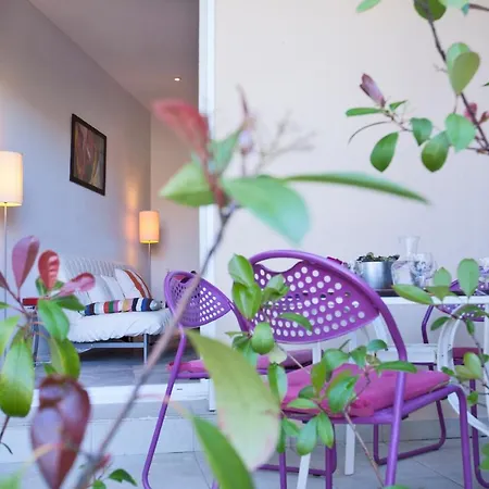 Апартаменты Casa Estel - Blue In Downtown Of Erbalunga *