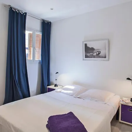 Casa Estel - Blue In Downtown Of Erbalunga Апартаменты *