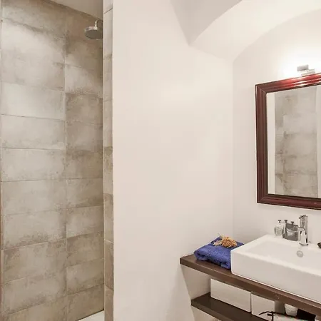 Casa Estel - Blue In Downtown Of Erbalunga Апартаменты *